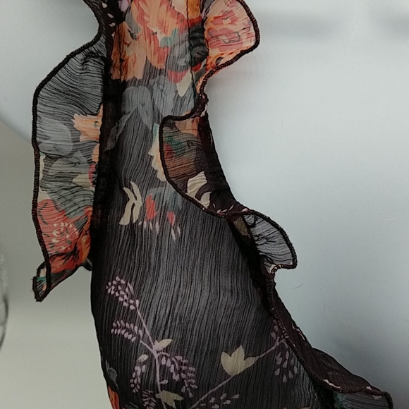 Boho sheer floral top - Picture 3 of 6